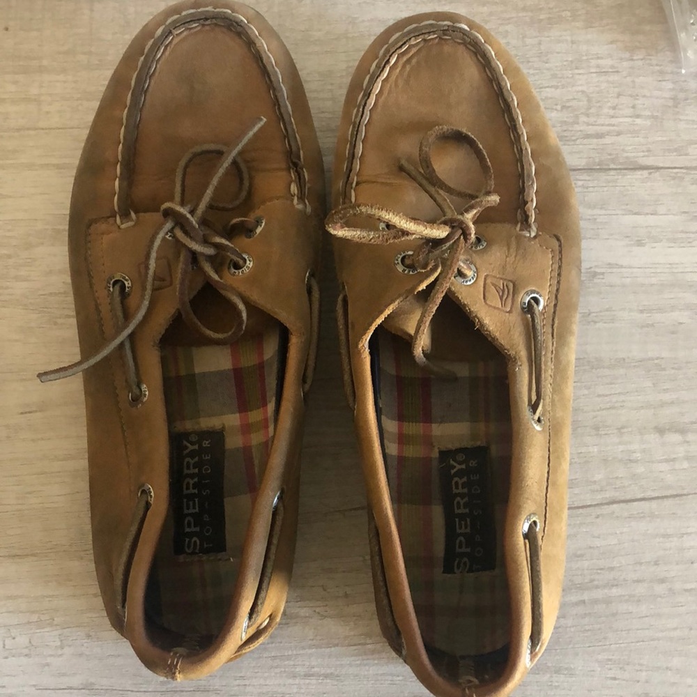 Sperry Topsiders